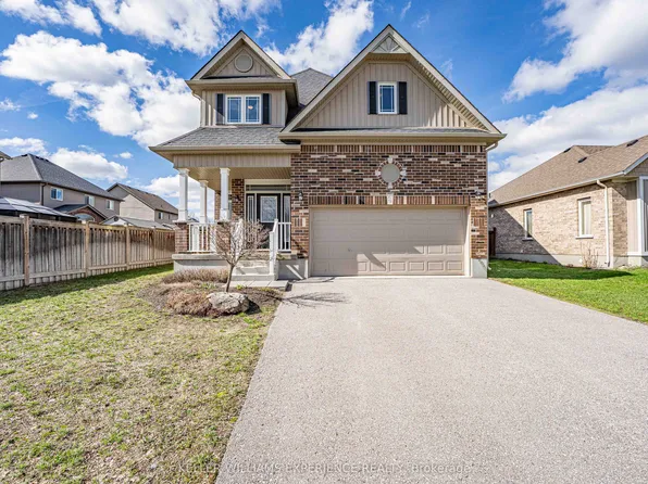 154 Arnold Cres, Essa, ON L3W 0R1