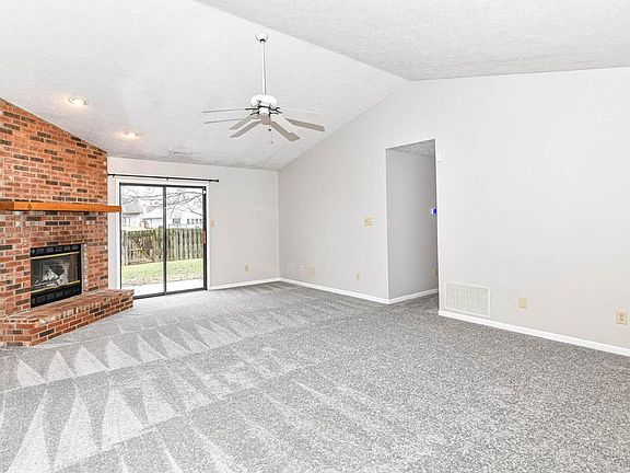 5th image of 1624 Park Chase Pl