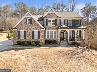 1090 Mosspointe Dr, Roswell, GA 30075
