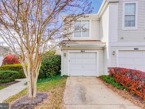 985 Hillside Lake Ter #903, Gaithersburg, MD 20878