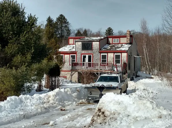 62 McDowell Rd, Washington, ME 04574