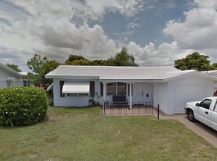 7107 NW 68th Ave, Tamarac, FL 33321