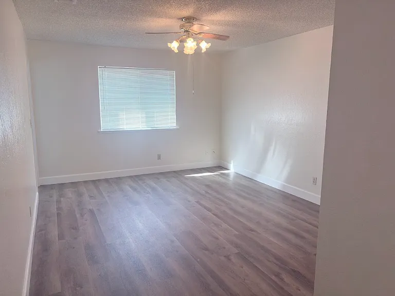 27226 San Jose Ave — Photo 17