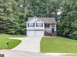 6330 Magnolia Ct, Douglasville, GA 30135