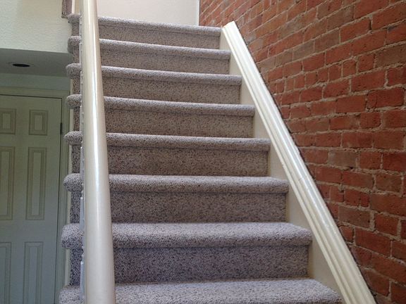 2nd image of 2211 Glenarm Pl #1