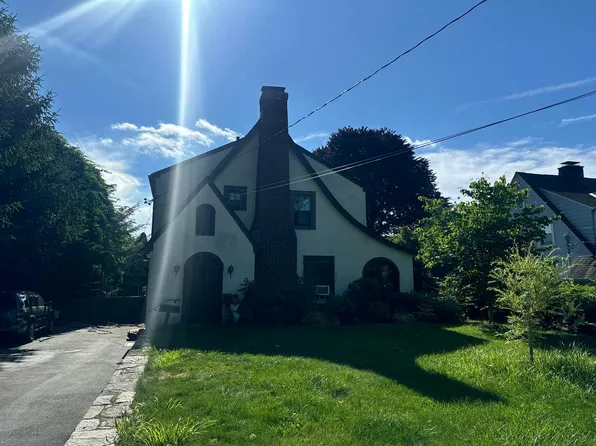 365 Old Mamaroneck Rd, White Plains, NY 10605