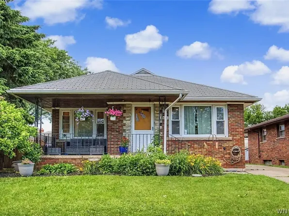 3534 North Ave, Niagara Falls, NY 14305