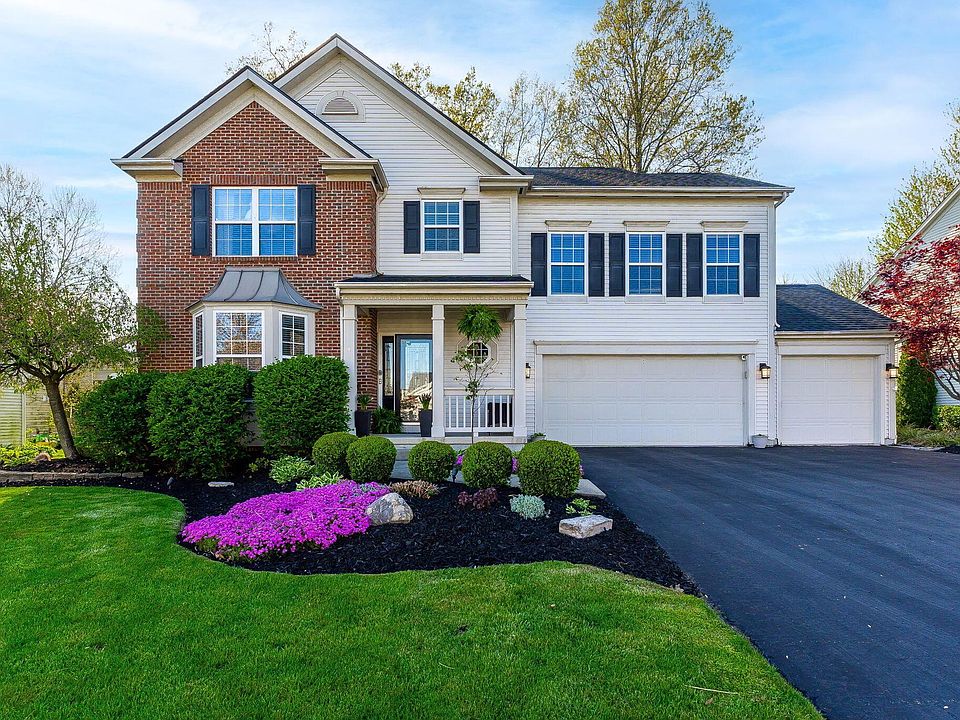 1st image of 579 Deer Trail Dr
