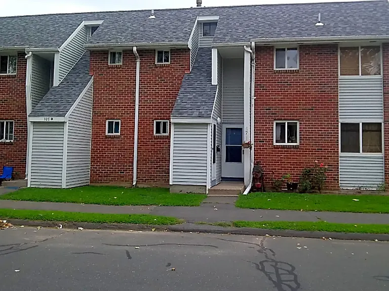 Piper Brook — Photo 2