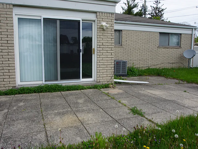 3858 Martin Rd — Photo 13