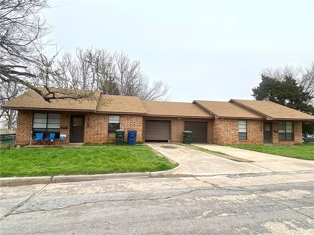 1702 W Virginia Ave, Chickasha, OK 73018 MLS 1058430 Zillow