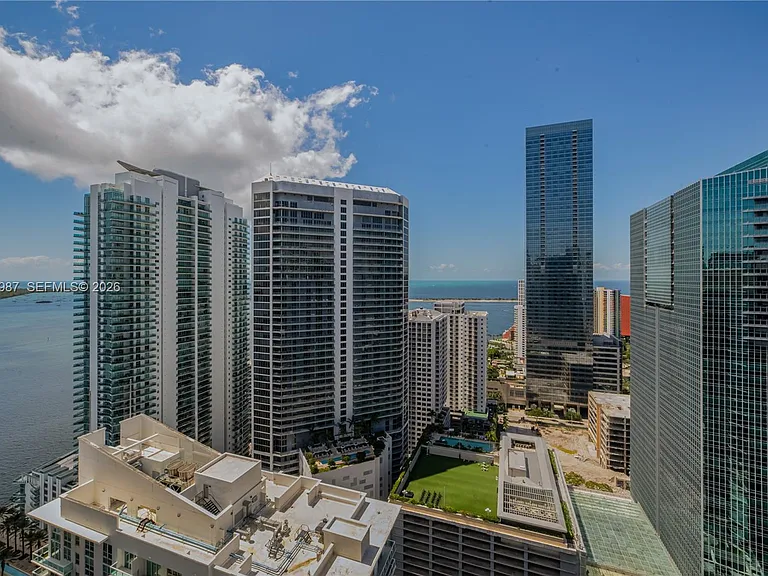 1200 Brickell Bay Dr #4121 — Photo 24