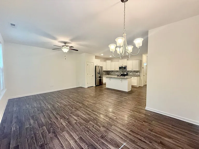 117 Hill Shore Ln — Photo 6