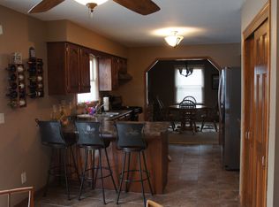 5505 Deerfield Rd, Racine, WI 53406