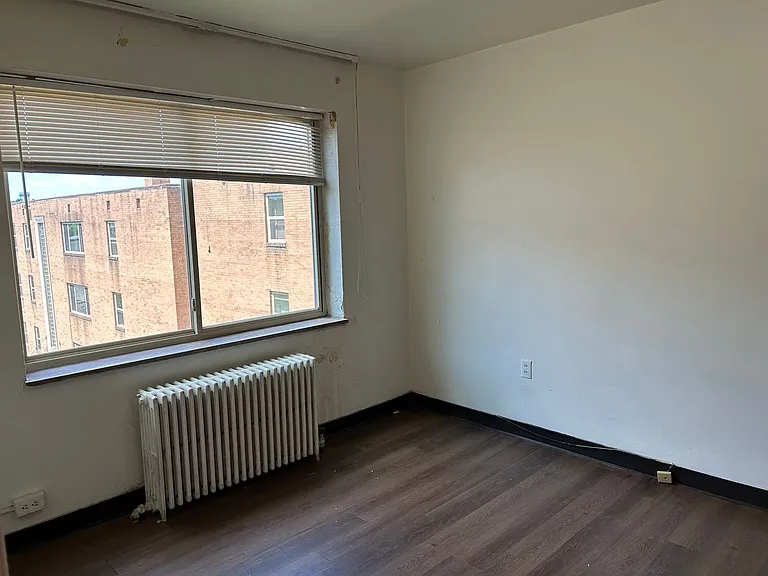 5600 5th Ave — Photo 84