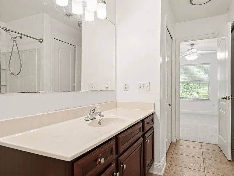 2168 Hadleigh Hills Ct — Photo 30