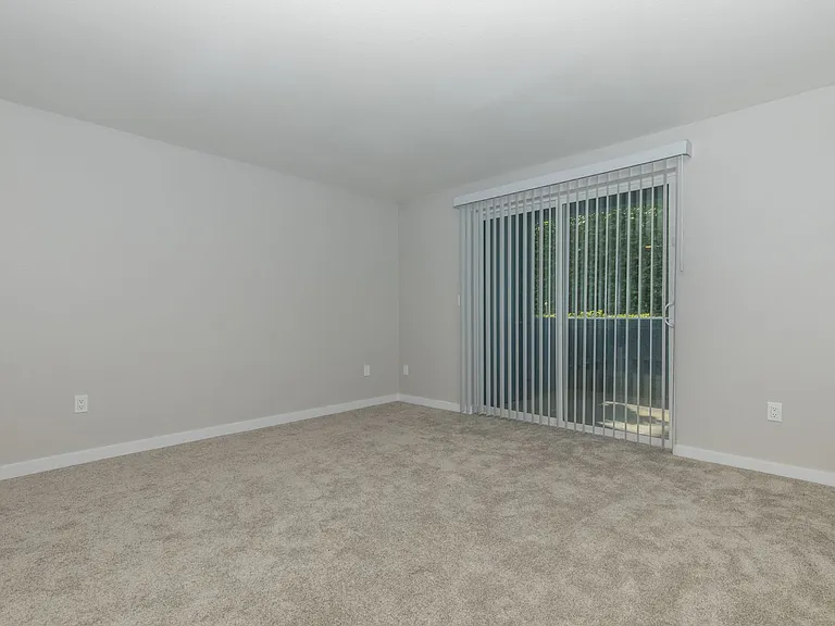 Alcove Apartment — Photo 18