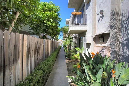4522 Dawson Ave #3 Photo 1