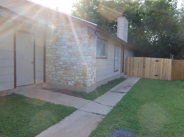 9607 Aberdeen Way #B, Austin, TX 78753