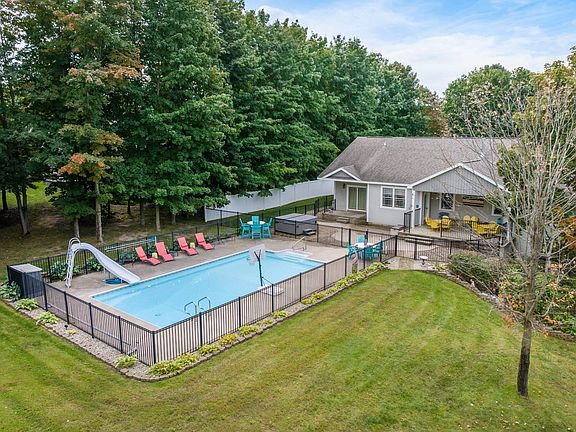 5th image of 2726 Rock Ct