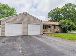 396 Tarbox Rd, Plainfield, CT 06374