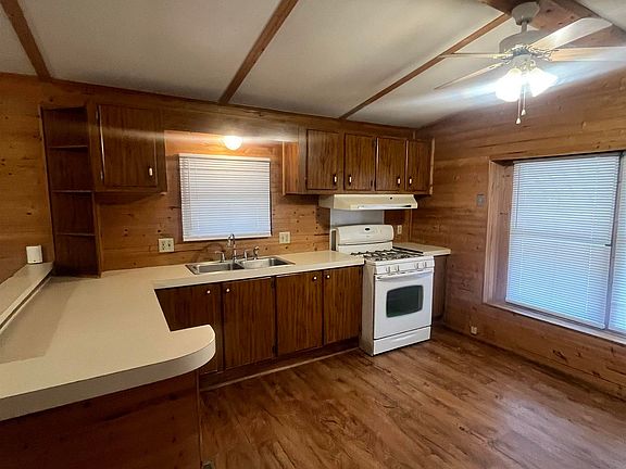 3rd image of 2800 Ridge Ave #125
