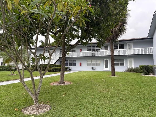63 Coventry Ln #C, West Palm Beach, FL 33418