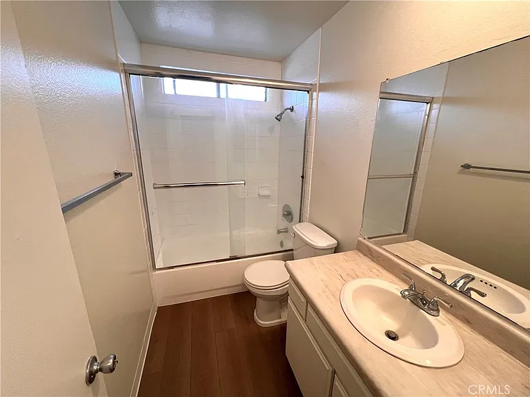 1637 W 227th St #11 — Photo 8