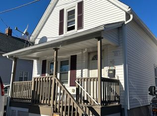 30 Pine Street Ct, Springfield, MA 01105
