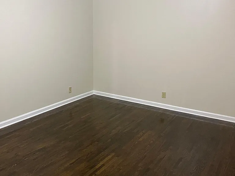 636 Baldwin Ct — Photo 7