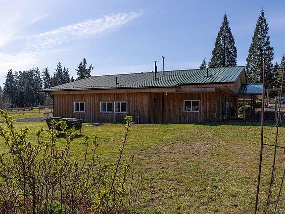 3rd image of 2121 Dzini Rd