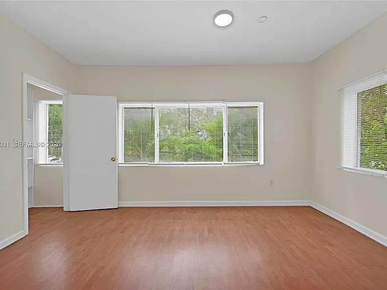 109 NW 6th Ave #8 — Photo 7