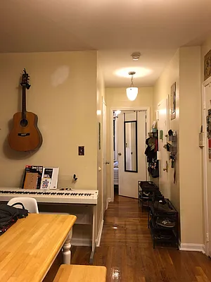 Rented by Lang Realty LLC | media 14