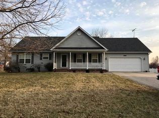 34171 Delhi Rd, Brighton, IL 62012