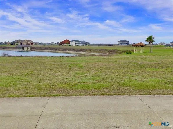 241 Bueno Vista Ct, Pt O Connor, TX 77982