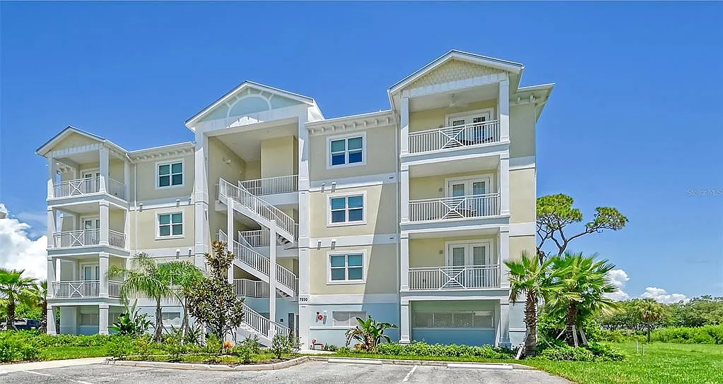 2 bed, 2.0 bath, 1657 sqft, $6,000 — Photo 2