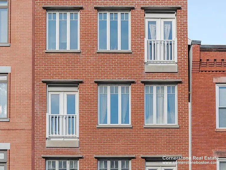 1431 Tremont St #Penthouse 3 — Photo 6