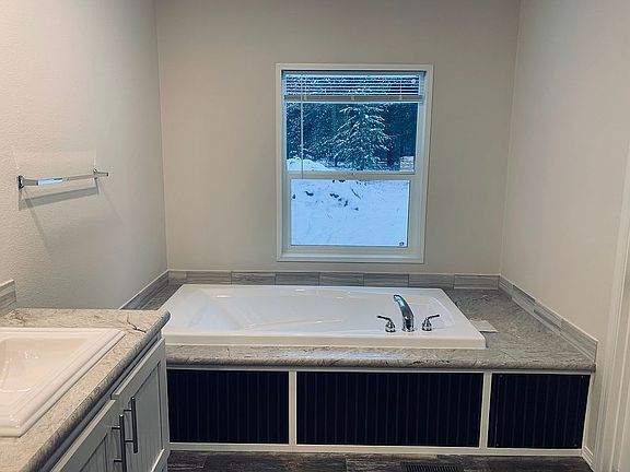 5th image of 4820 W Mustang Ln