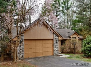 5 W Rutledge Ct, Fletcher, NC 28732