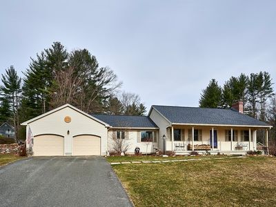 1 Glendale Woods Dr, Southampton, MA, 01073