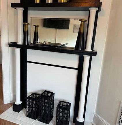4th image of 1371 W 69th St #1371