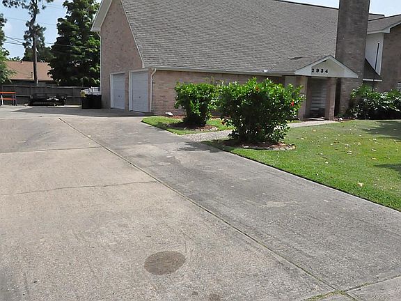 3rd image of 2934 Princeton Pl