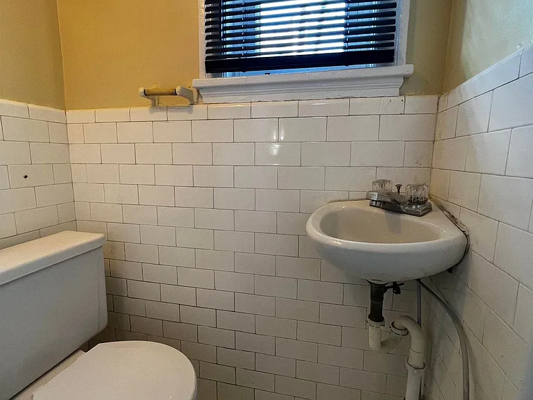 36 N Georgia Rear Ave — Photo 6