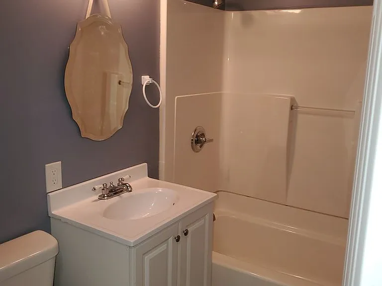 3326 S Millwood Ave — Photo 4
