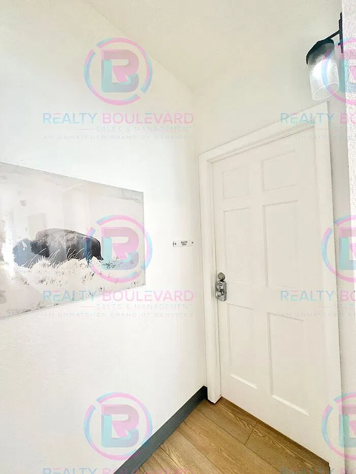 Studio, 241 sqft, $650 — Photo 2
