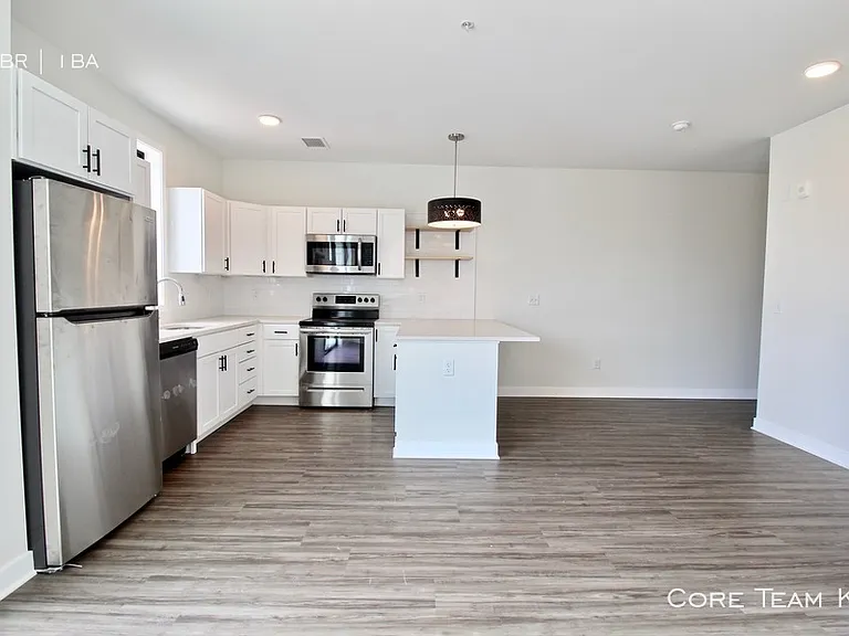 222 Waldo Flats — Photo 10