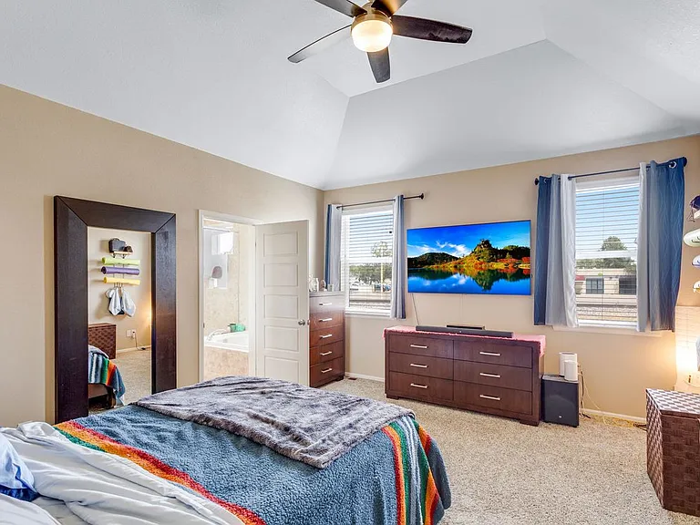 2068 Cutting Horse Dr — Photo 20
