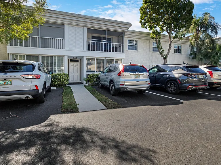 6213 Bay Club Dr #4 — Photo 26