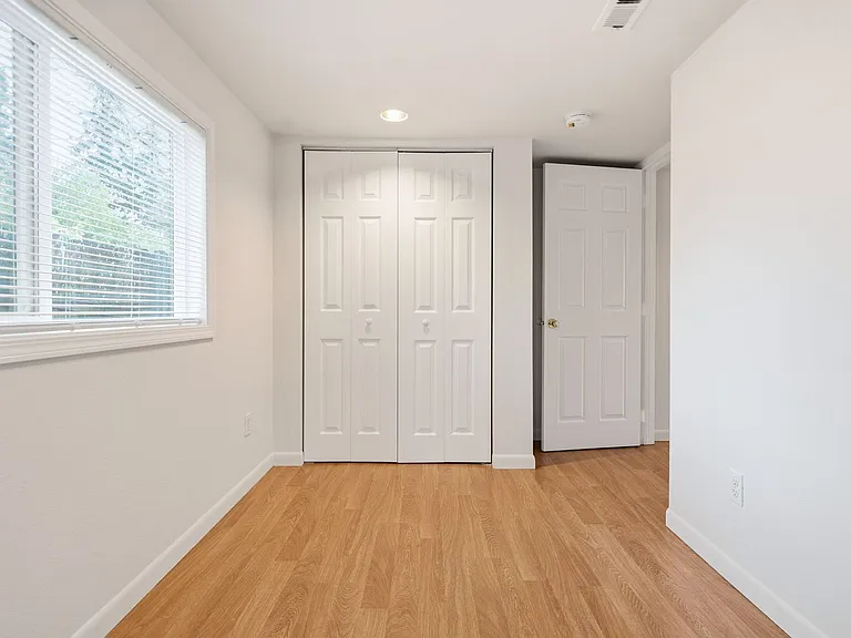 6830 SE 50th Ave — Photo 21