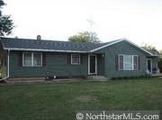 731 Croyden St, Stewart, MN 55385